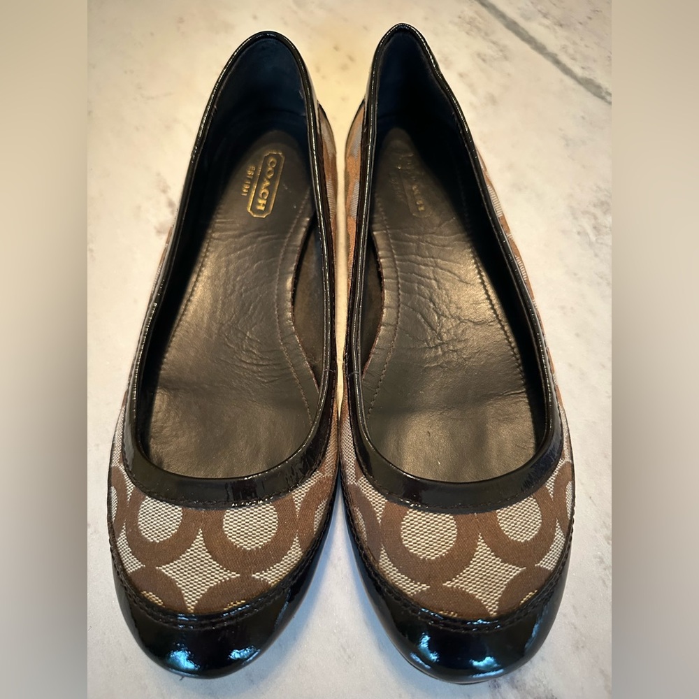 Coach Women's Signature Brown and Black Flats